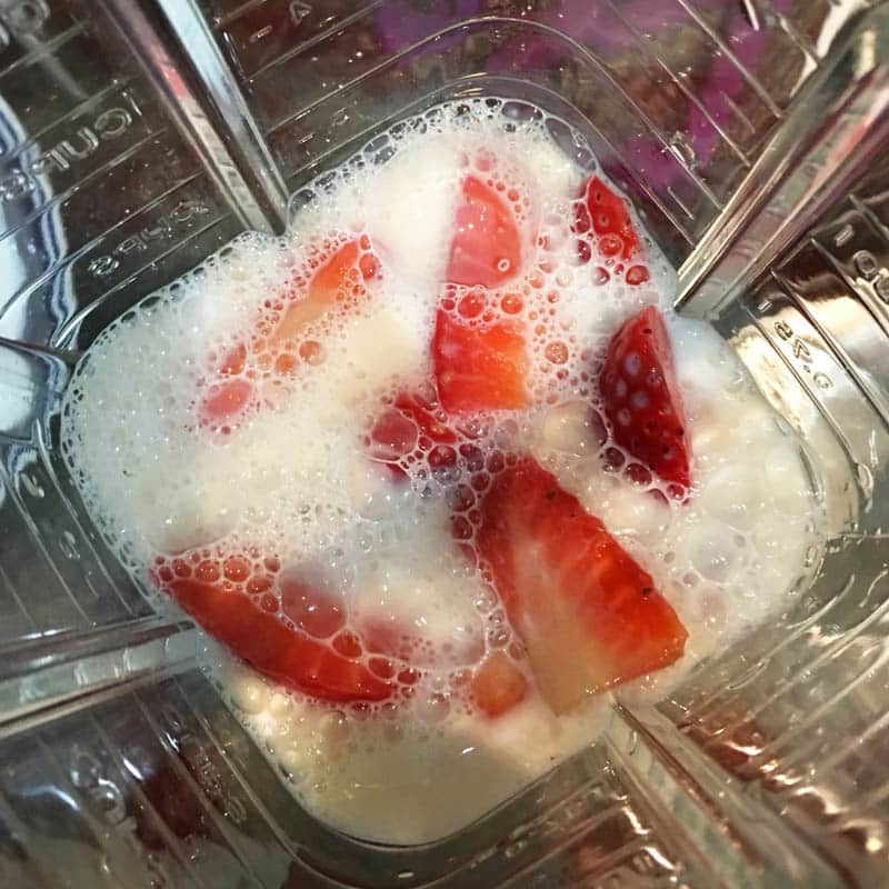 simple strawberry milkshake recipe