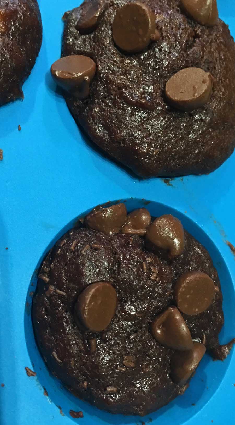 eggless chocolate banana muffins recipe