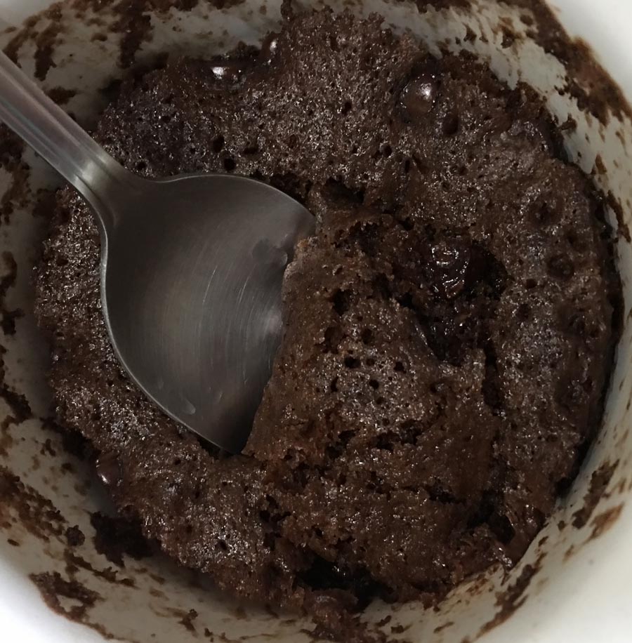eggless chocolate mug cake in microwave