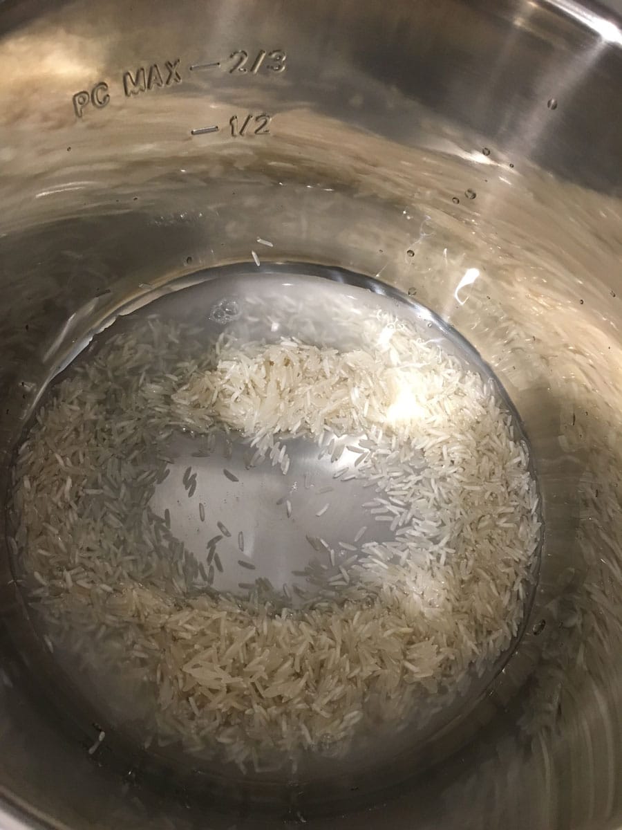 white rice with water