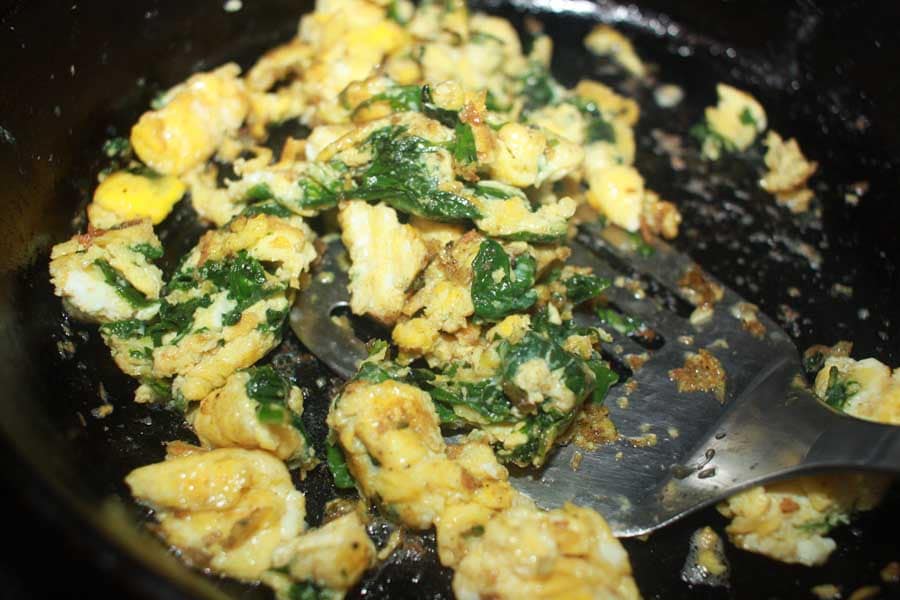 eggs scrambled with spinach