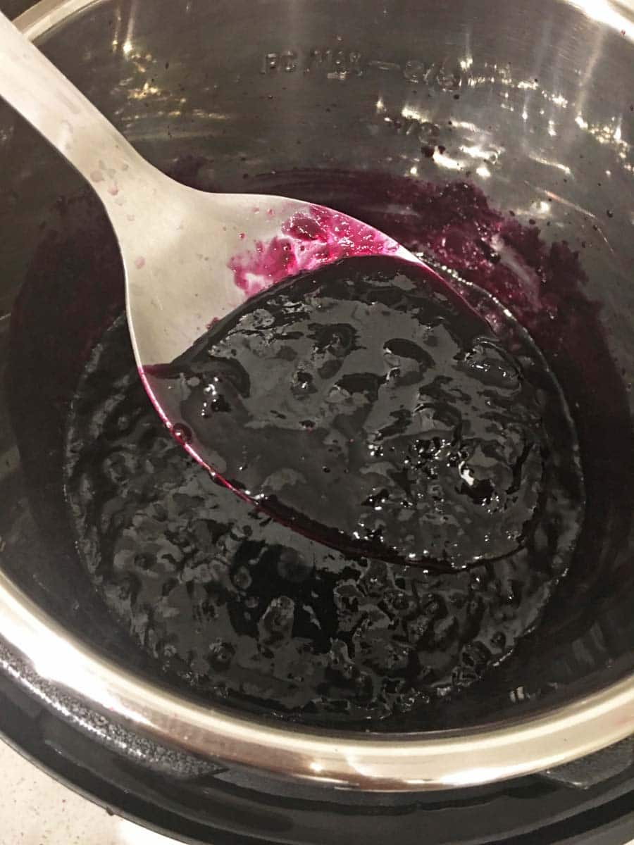 instant pot blueberry jam using fresh blueberries