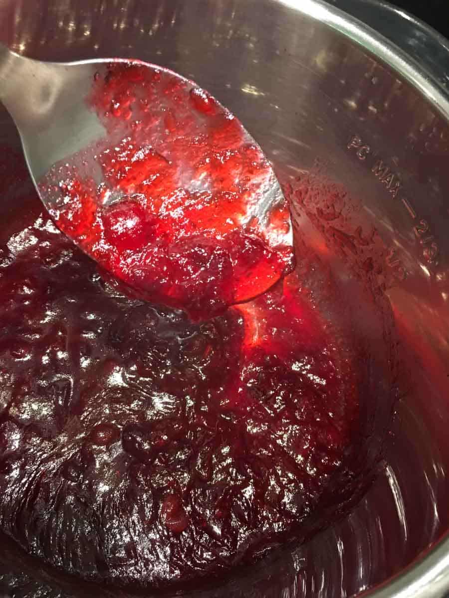 cranberry sauce preparation