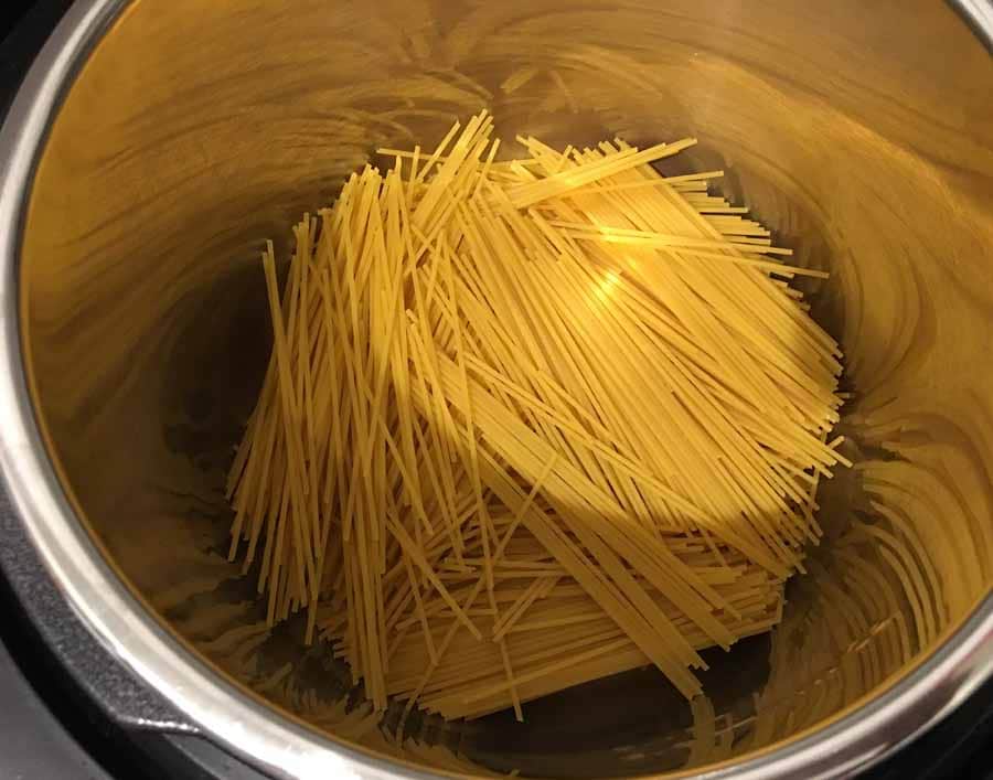 spaghetti noodles broken