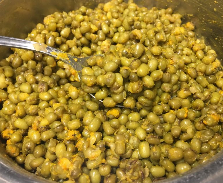 How To Cook Mung Beans (Monggo Beans)