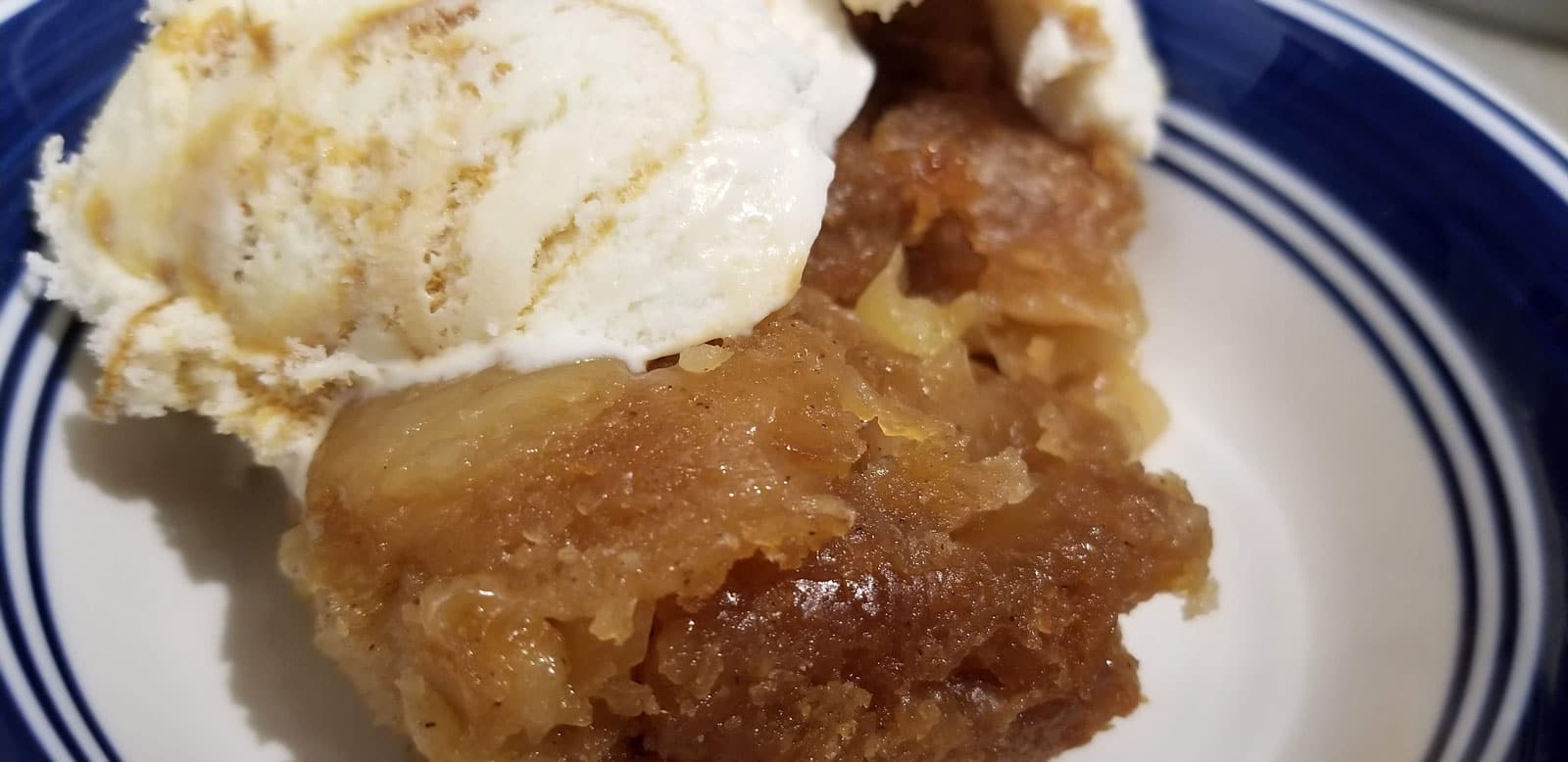 easy apple cobbler from scratch with fresh apples