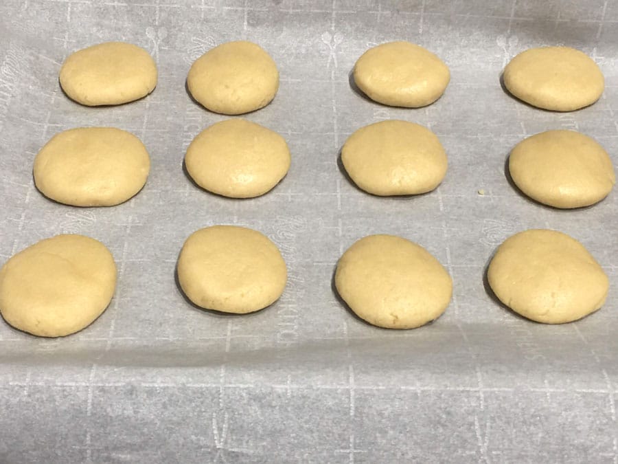 cookies dough shaped