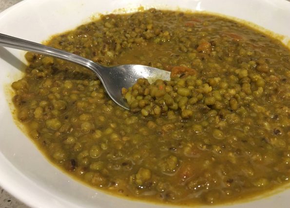 instant pot mung bean curry with tomatoes