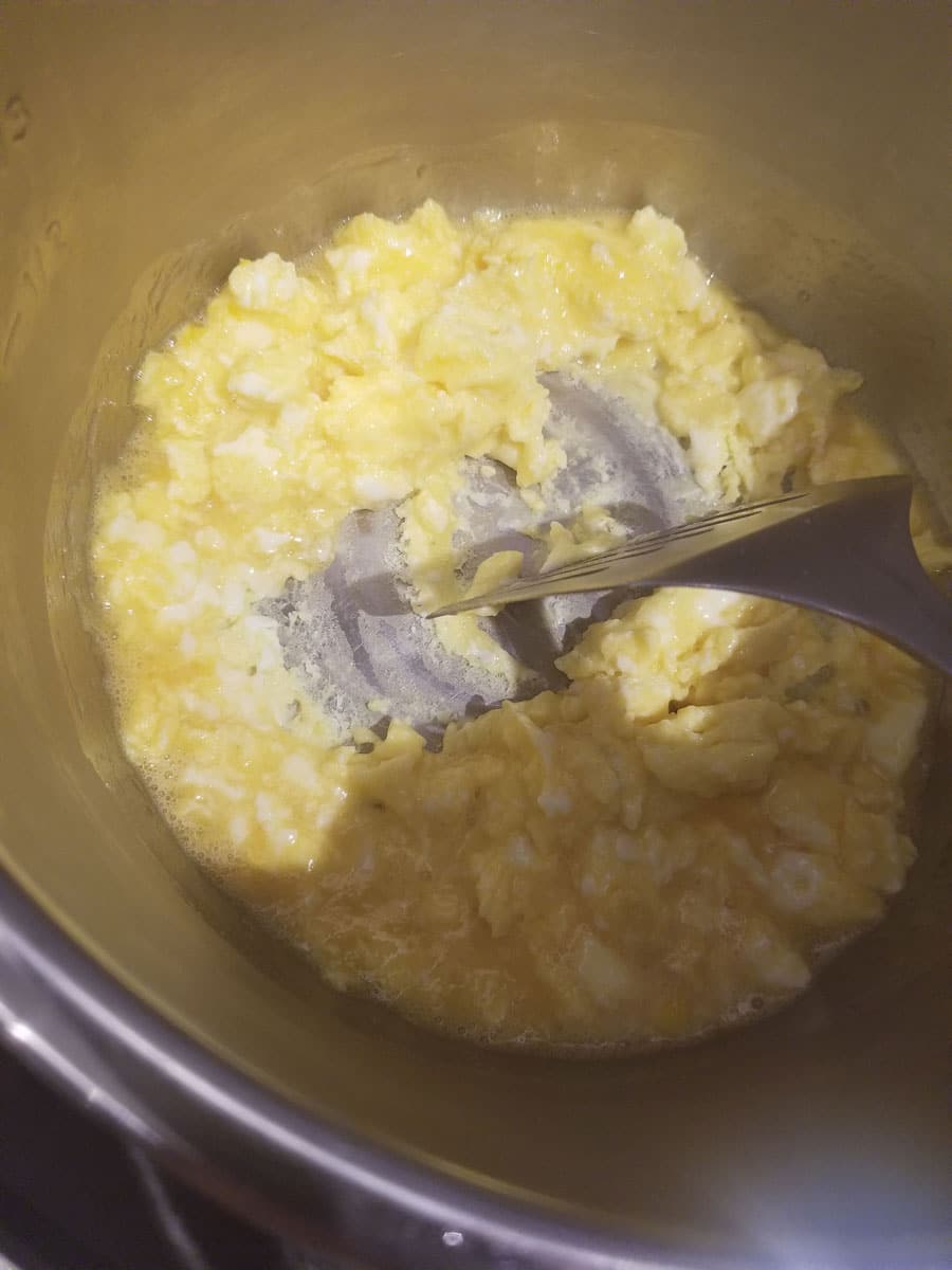 scrambled eggs instant pot