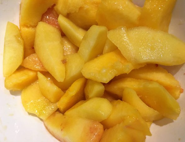 sliced peaches for making juice