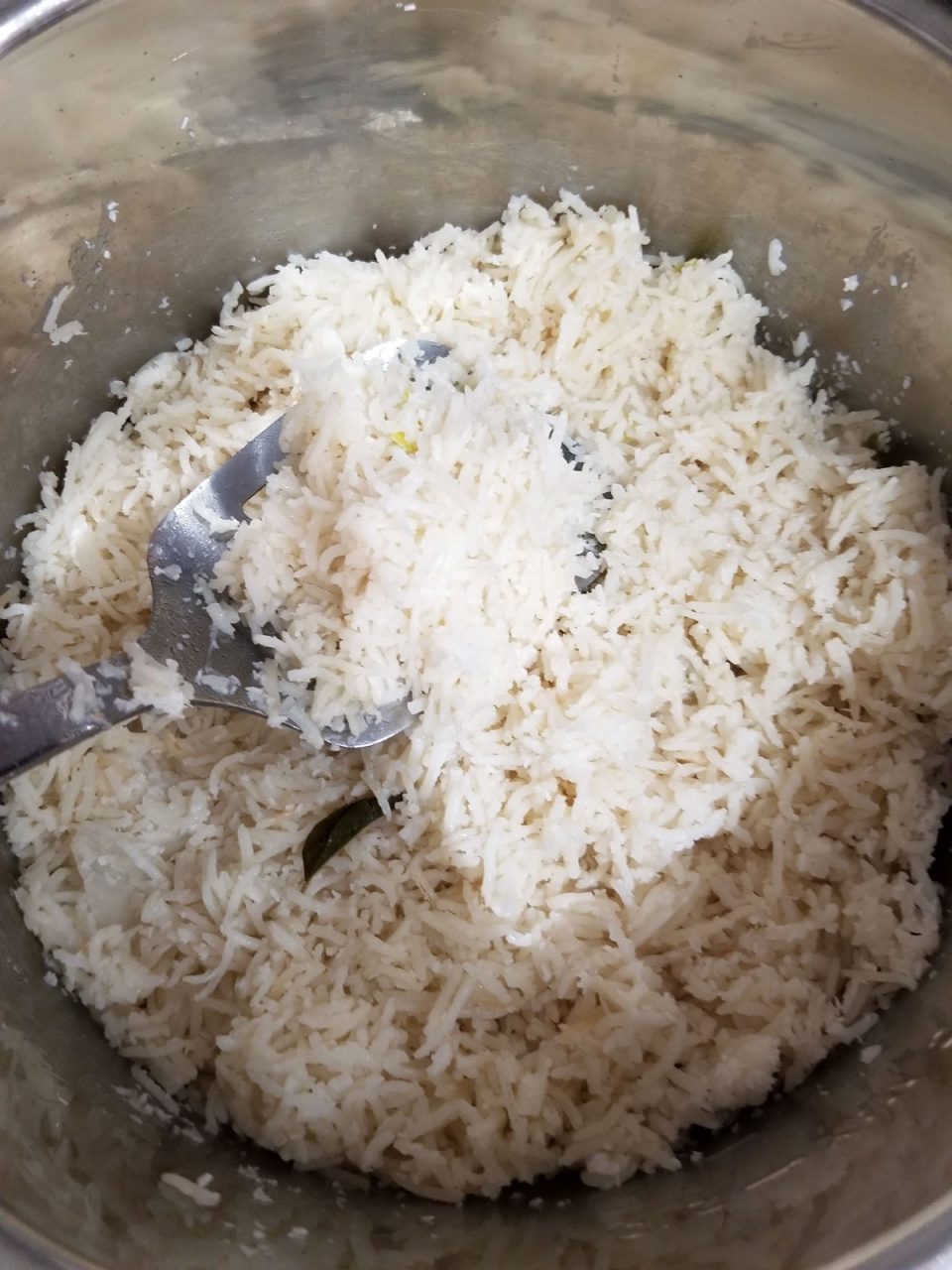 how to make coconut rice with shredded coconut
