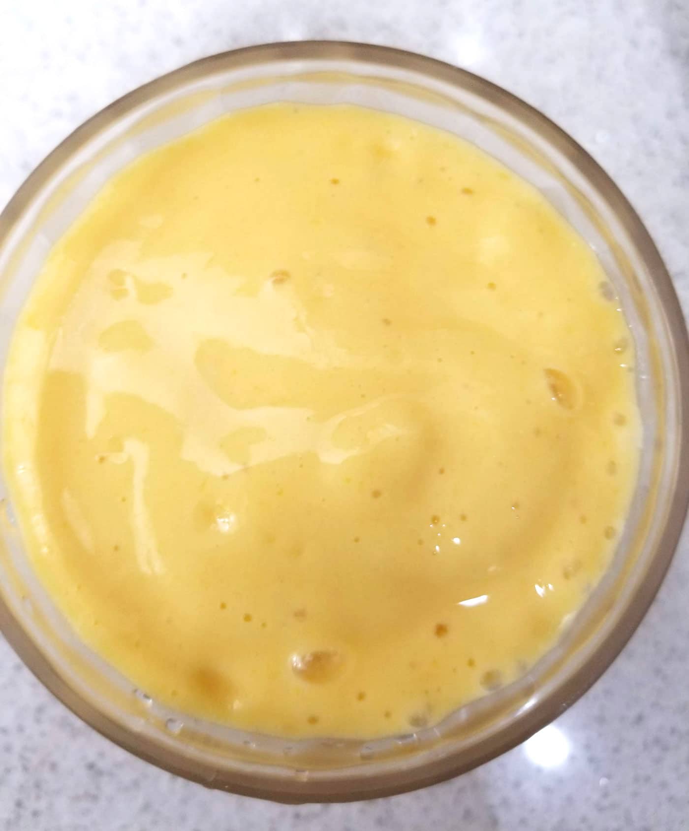 creamy mango milkshake