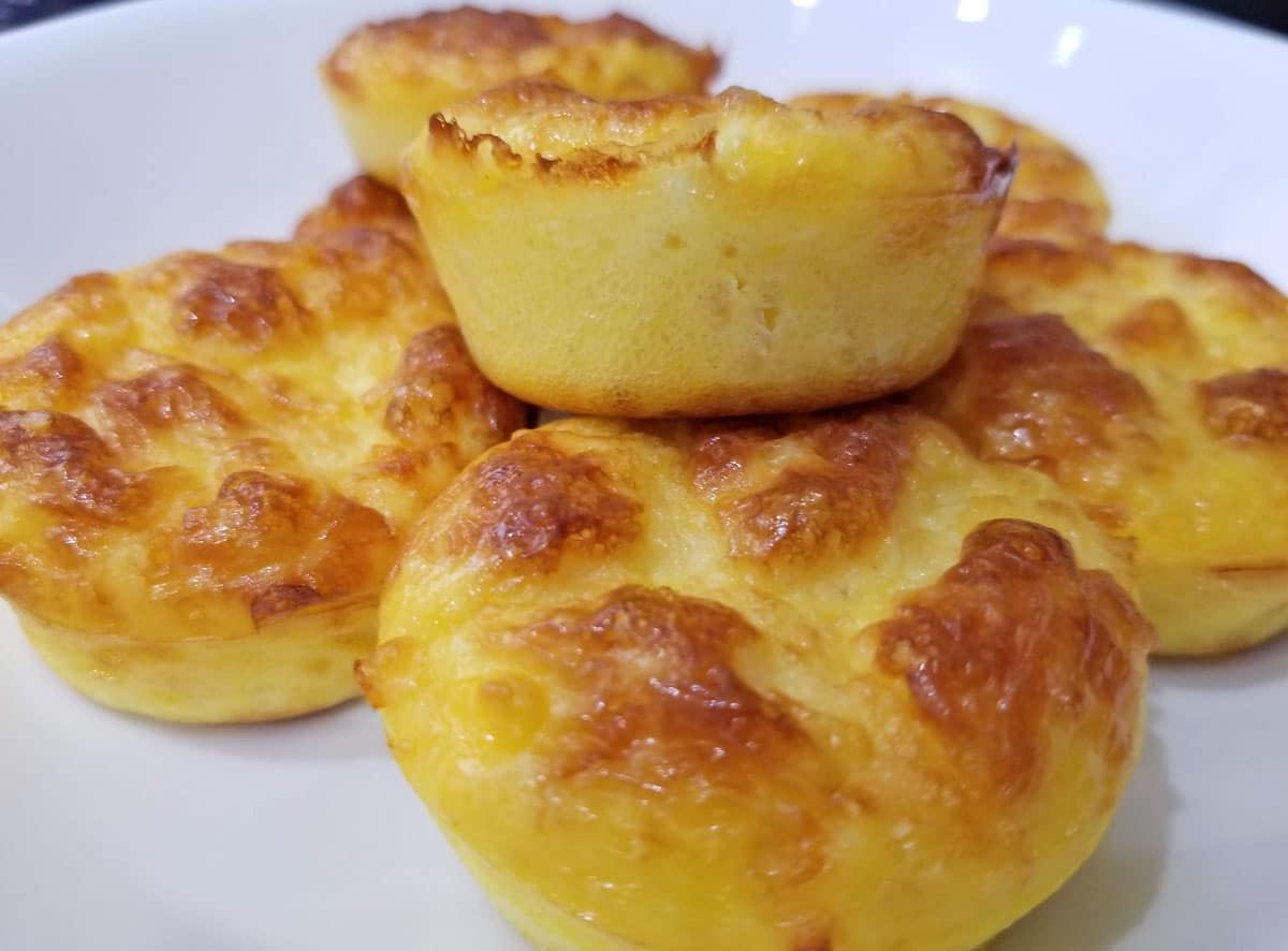 egg and cheese breakfast muffins