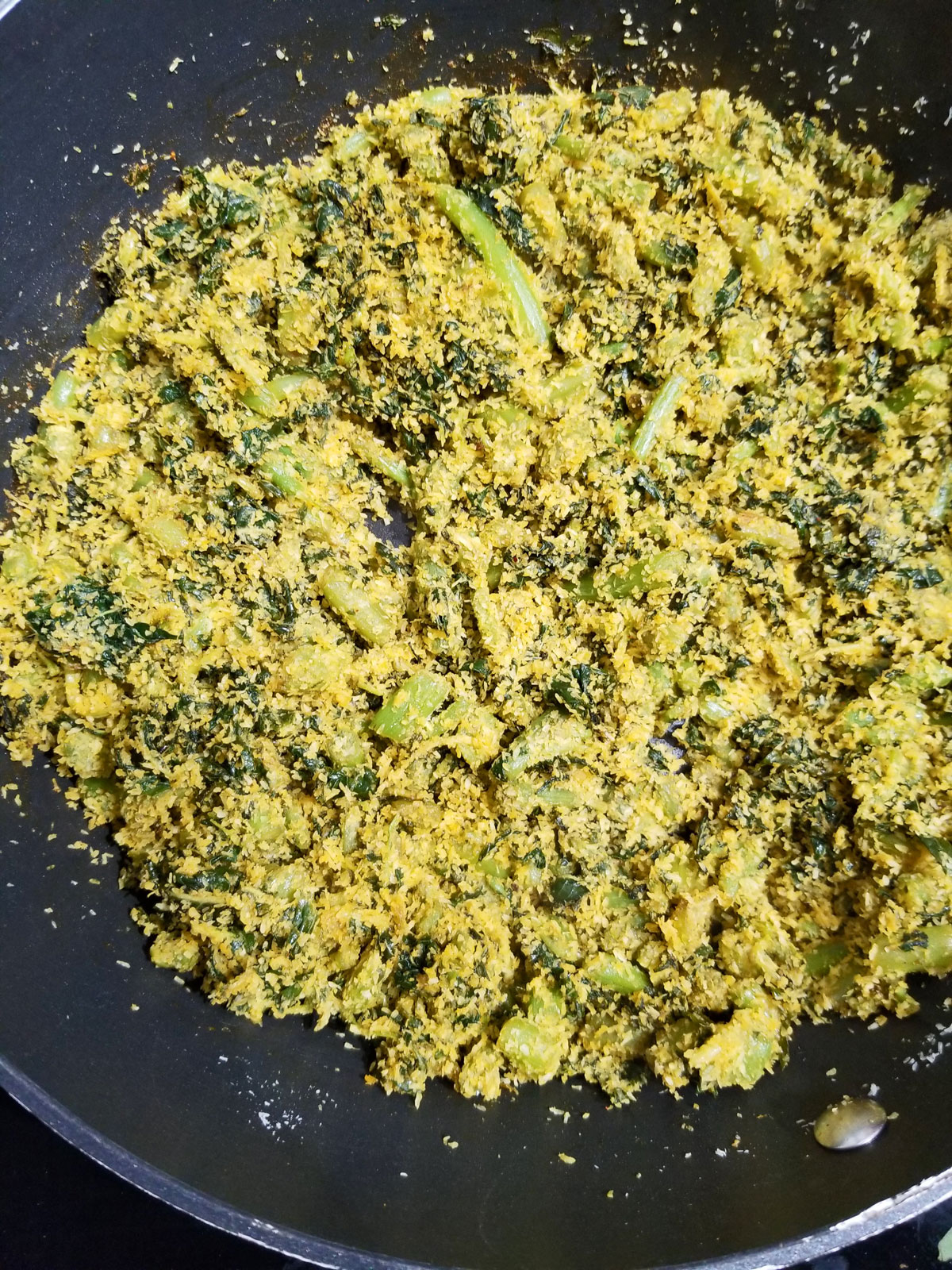 amaranth leaves stir fry with coconut and spices