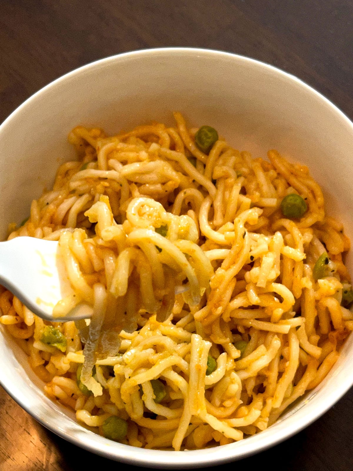 spicy garlic chili curry noodles