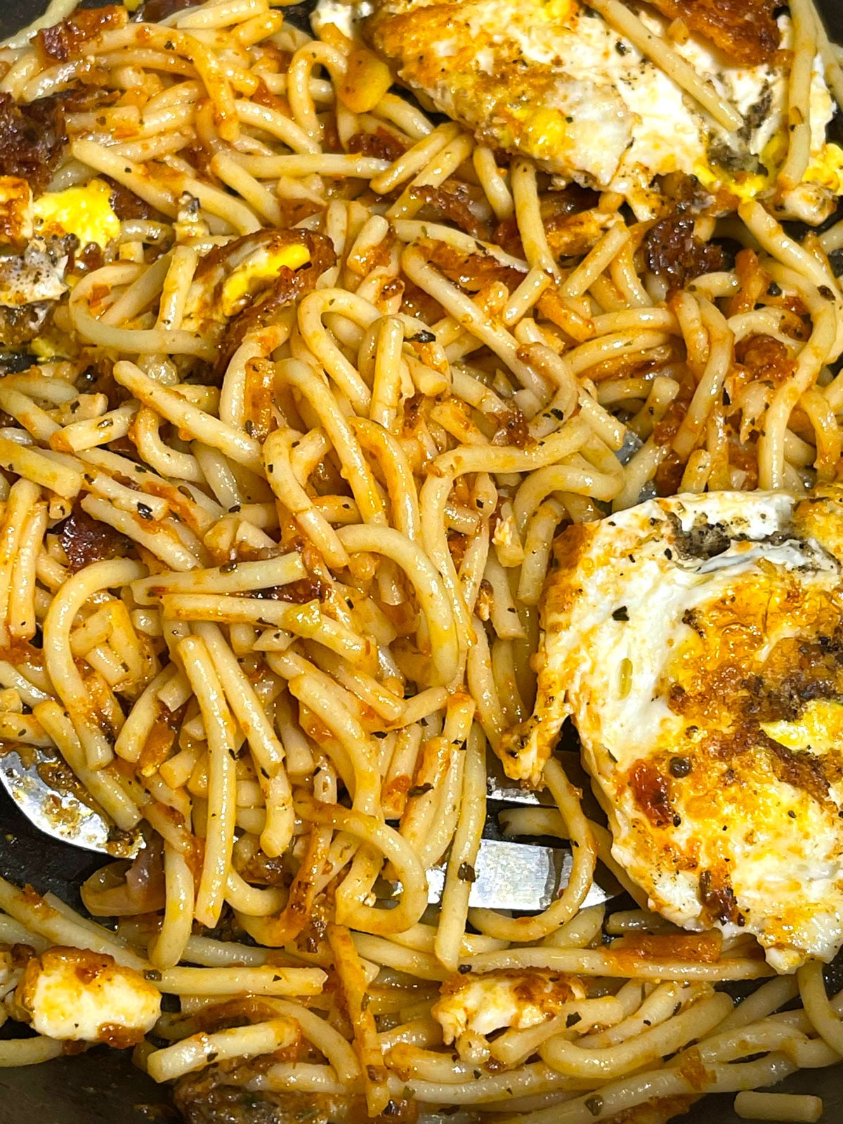 fried spaghetti with eggs