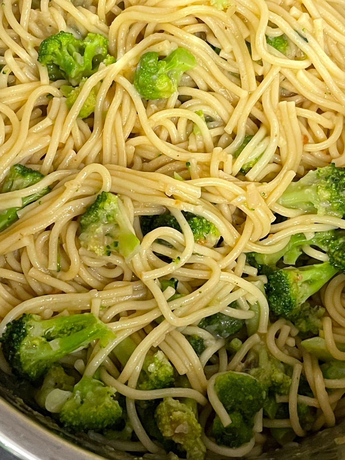 teriyaki broccoli pasta noodles instant pot