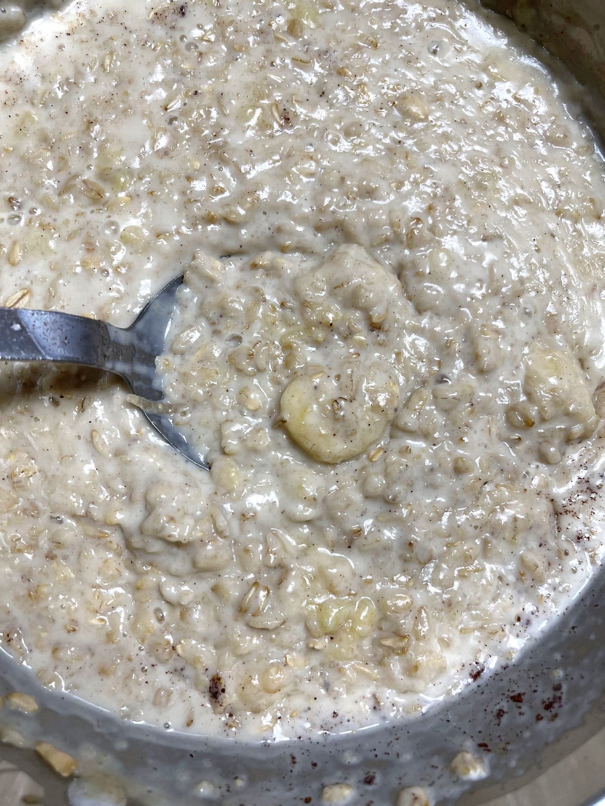creamy banana oatmeal porridge