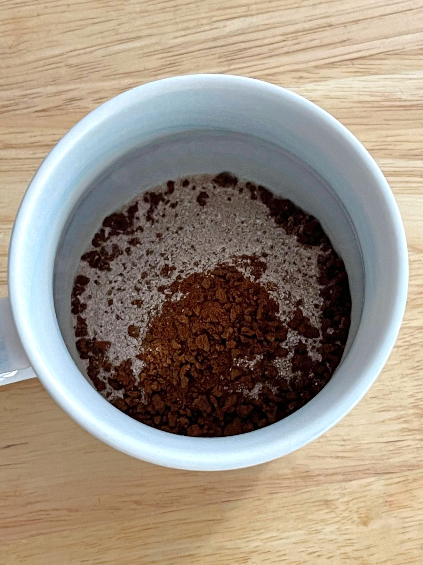 hot cocoa with coffee powder