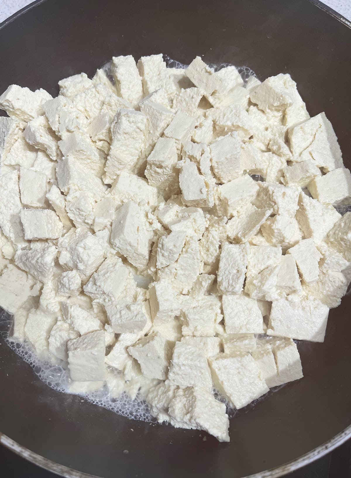 making scrambled tofu