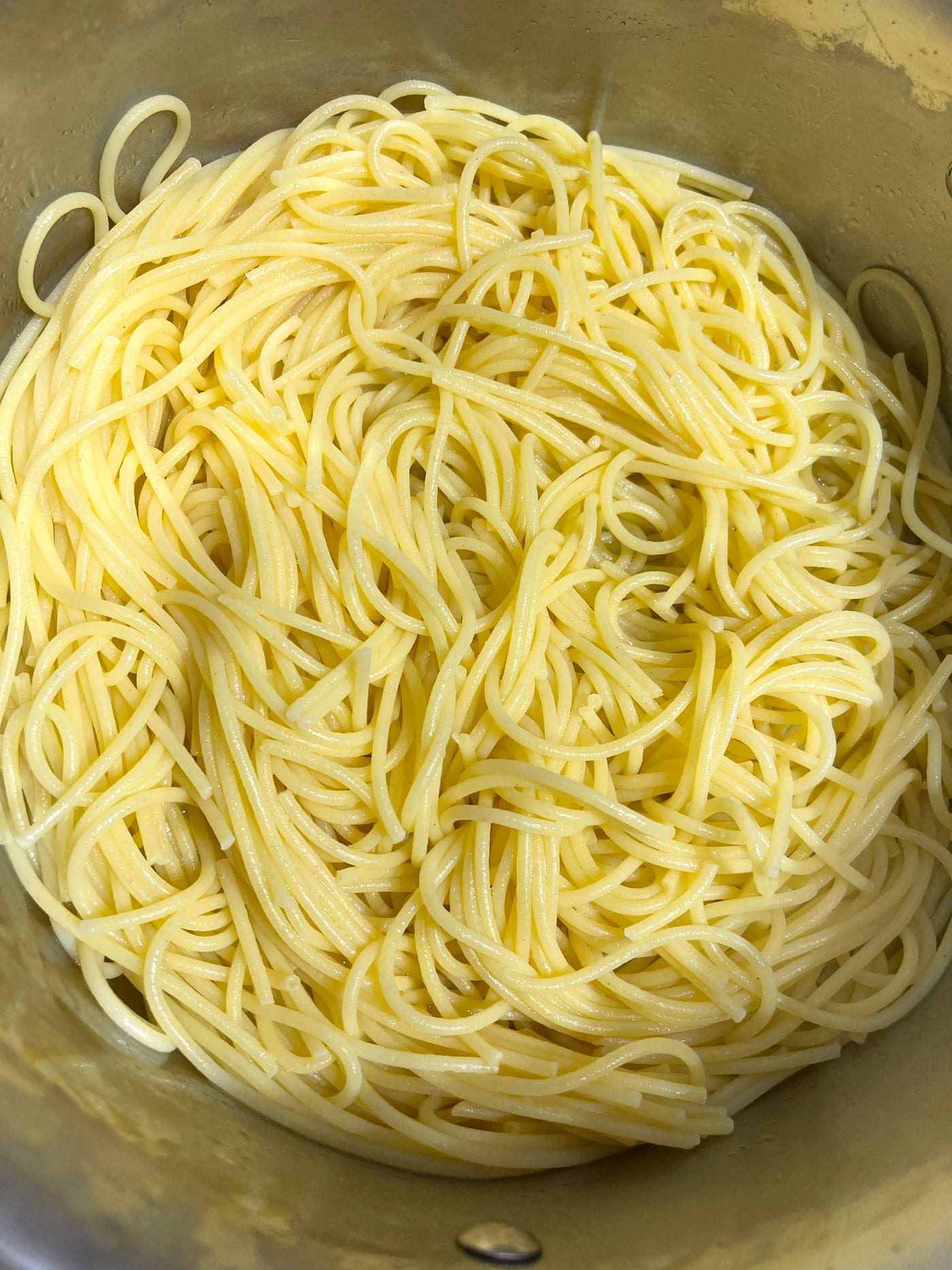 rice spaghetti noodles cooked