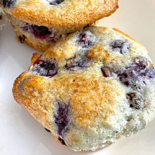 Bisquick Blueberry Chocolate Chip Muffins With Frozen Berries