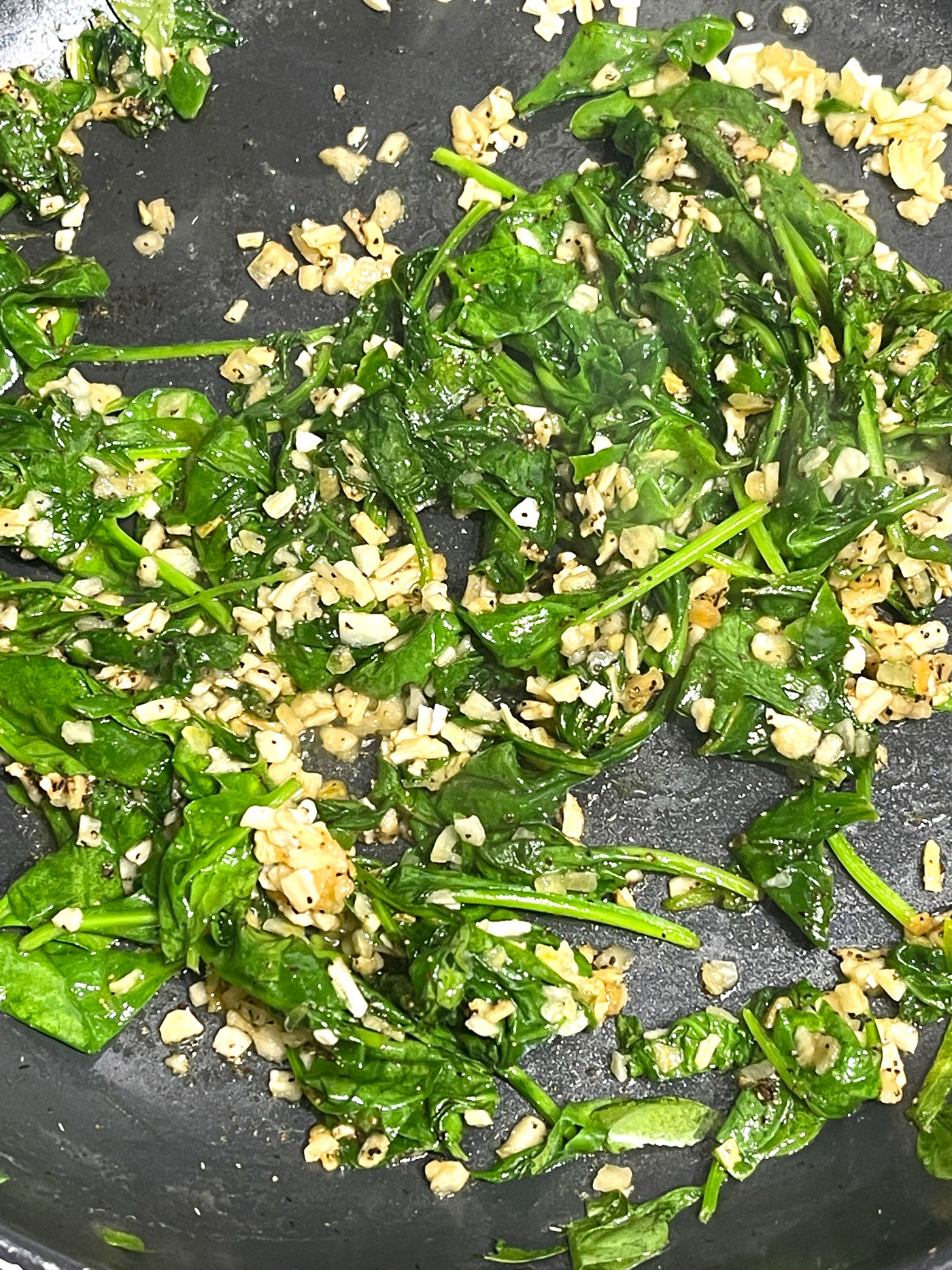 sauteed spinach with garlic and lemon