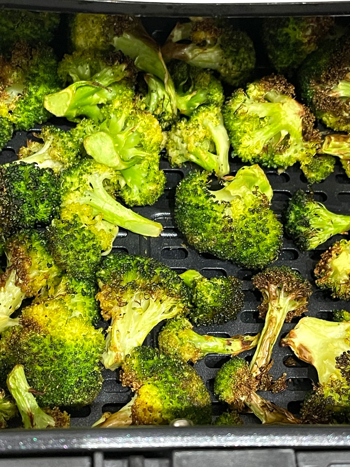 fresh broccoli roast in air fryer