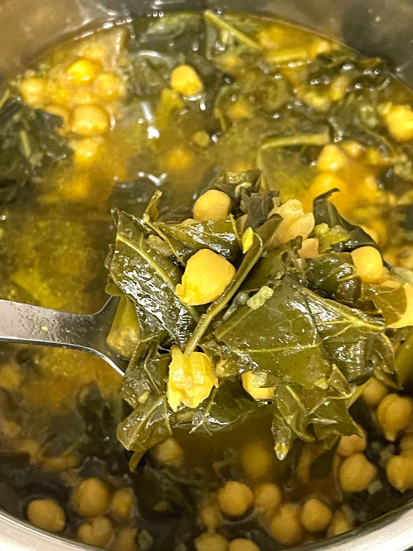 instant pot collard greens with chickpeas