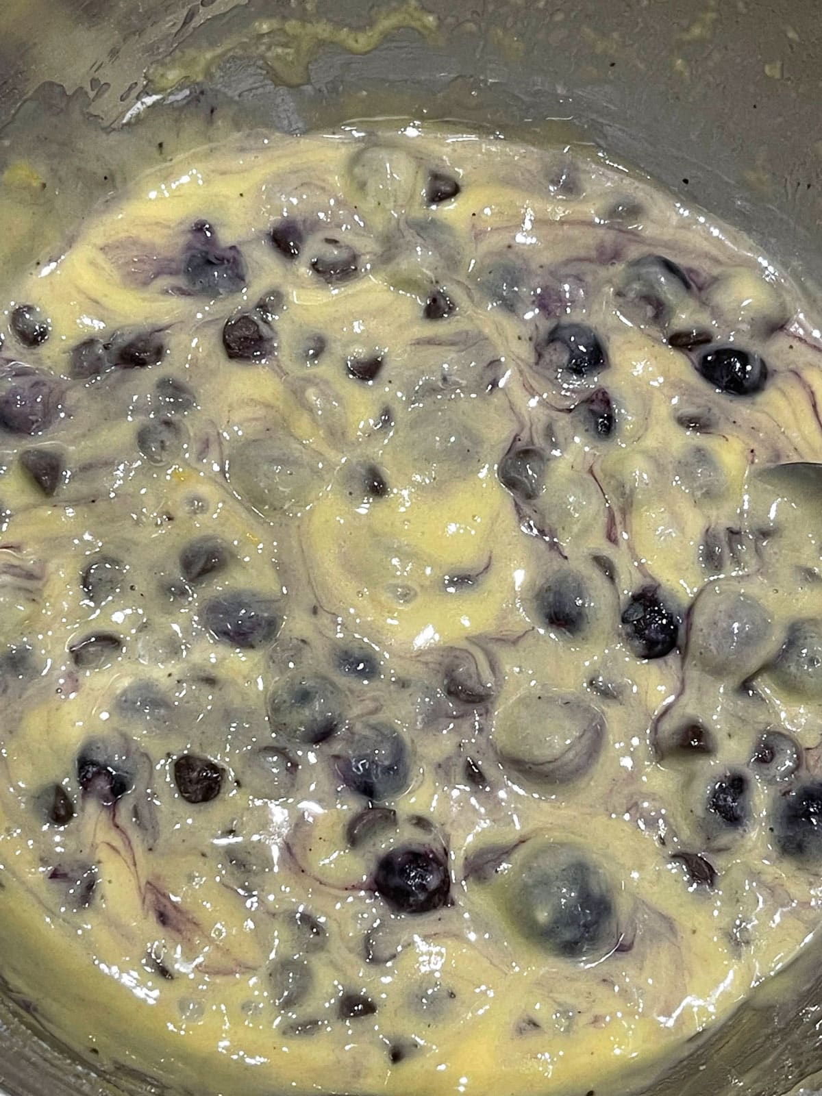 blueberry chocolate chip muffin batter