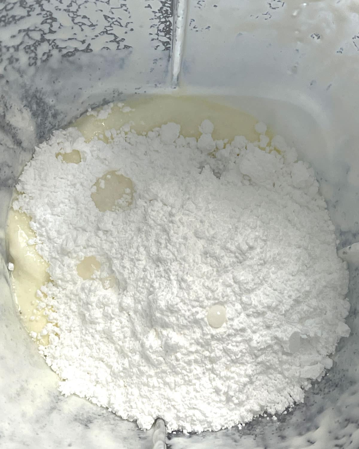powdered sugar added to blender