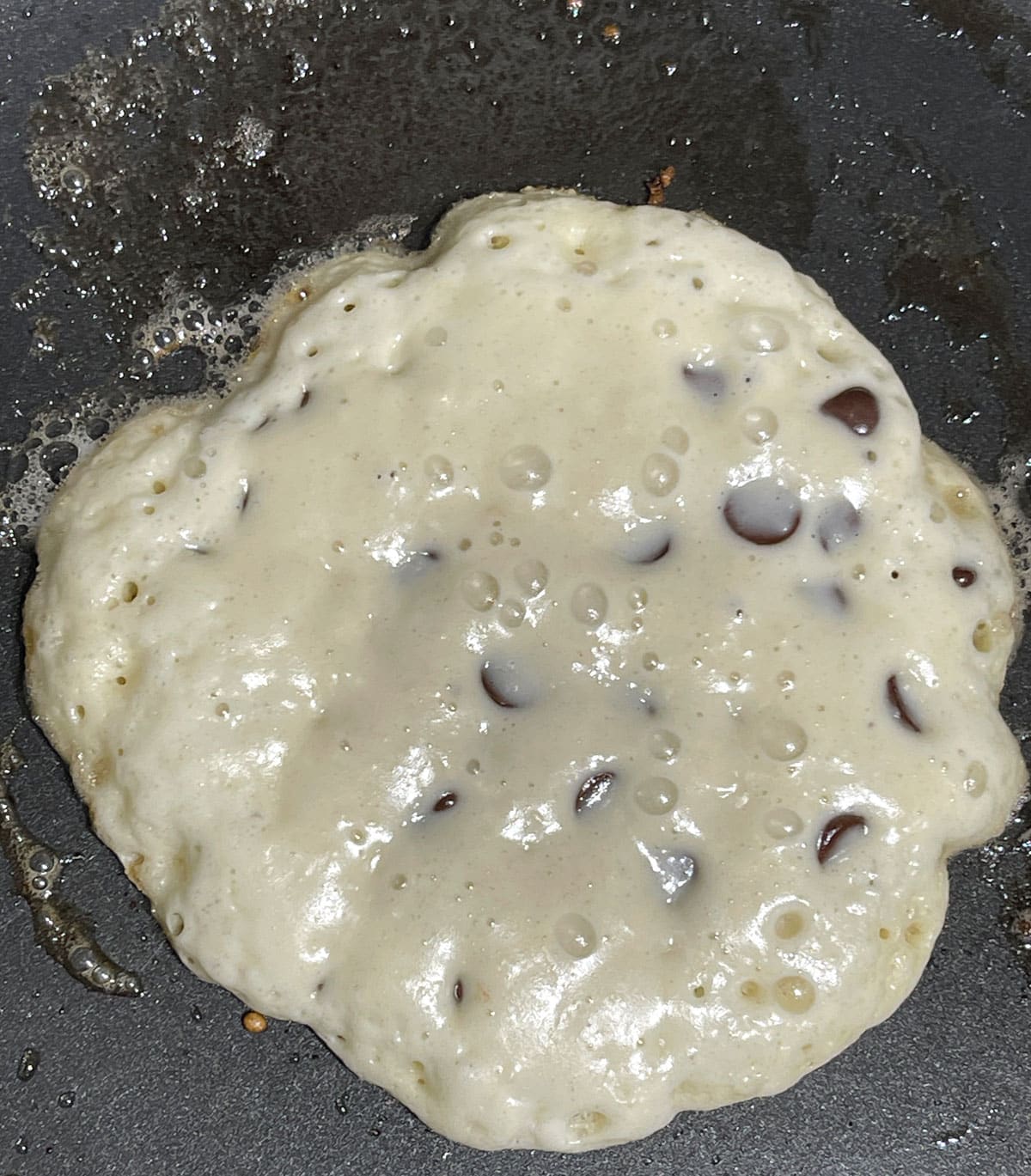 making crispy oat milk pancakes