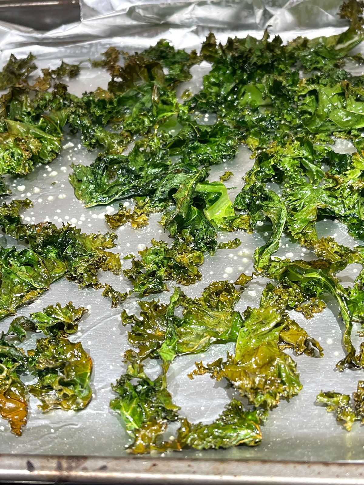 roasted kale leaves