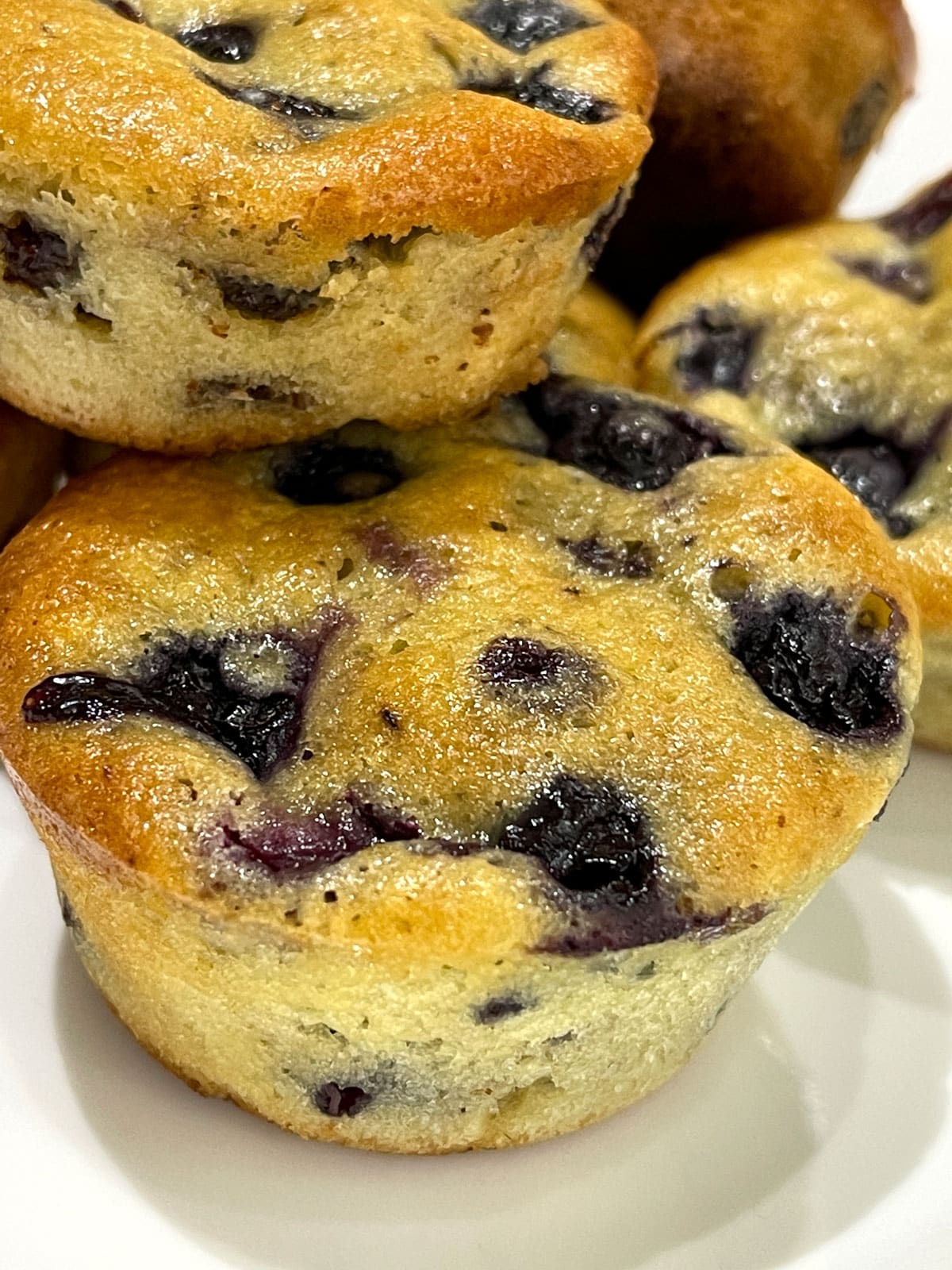 cake mix blueberry muffins with frozen blueberries