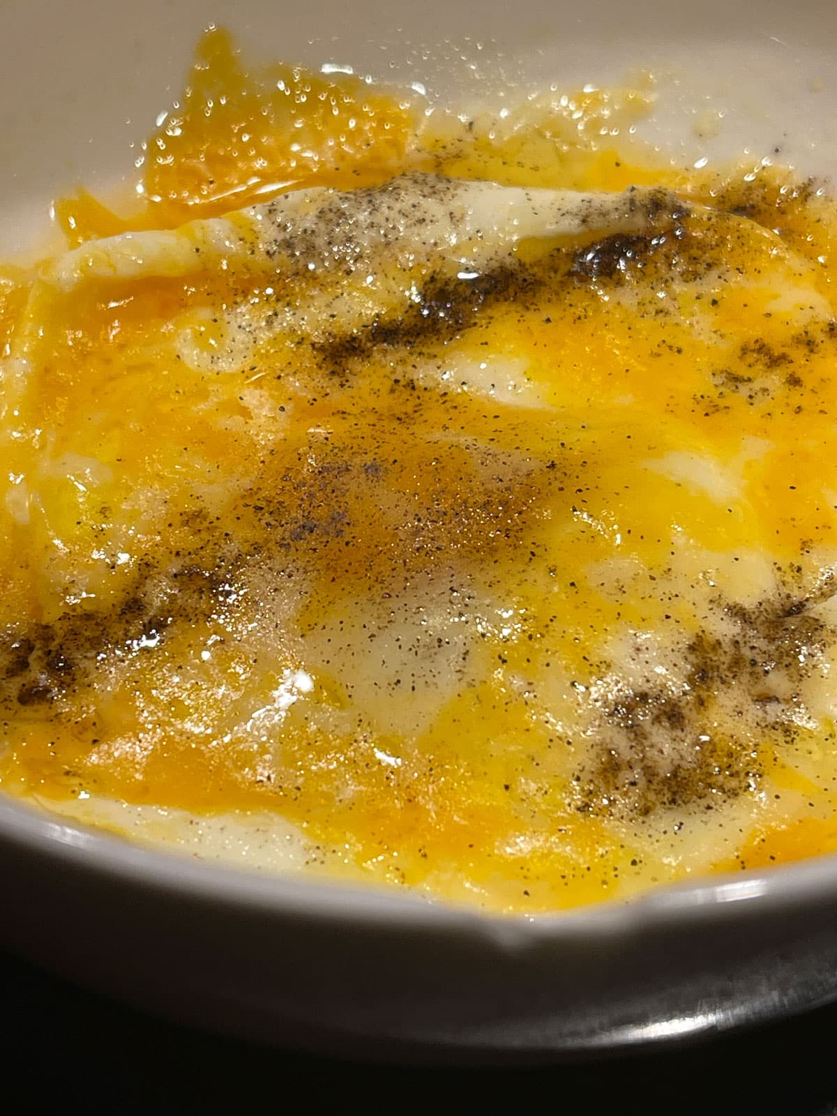 microwave fried over easy egg