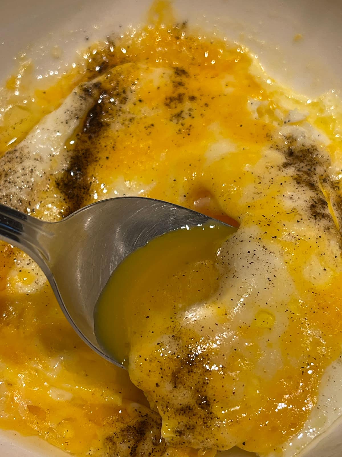 microwave fried over easy eggs