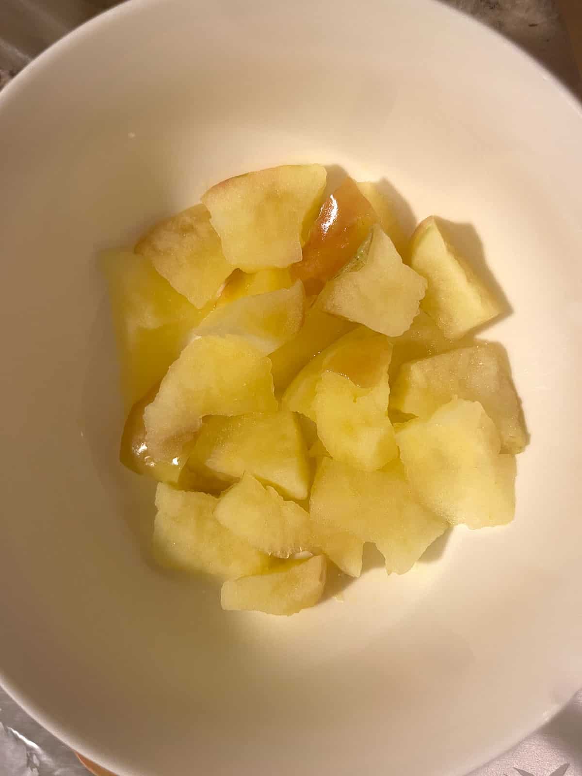 microwave baked apple slices