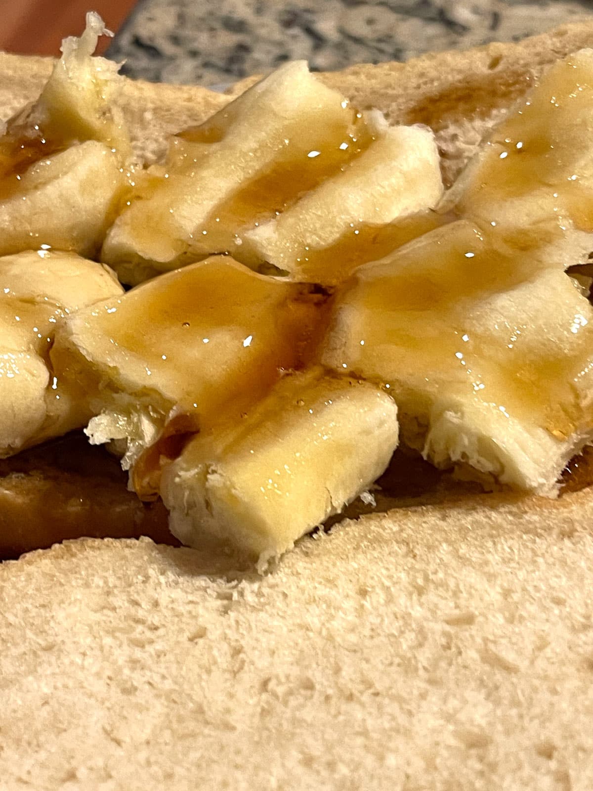drizzle honey on top of bananas for sandwich