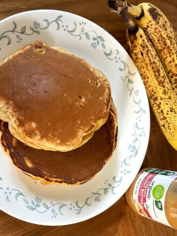 peanut butter banana pancakes