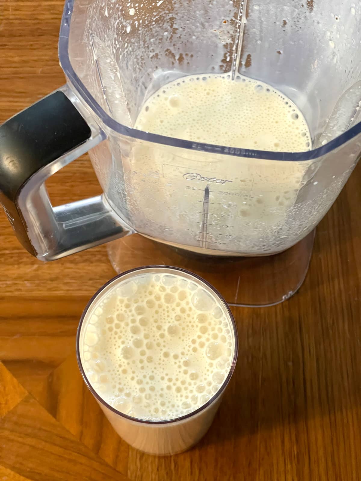 banana milk with cinnamon vanilla